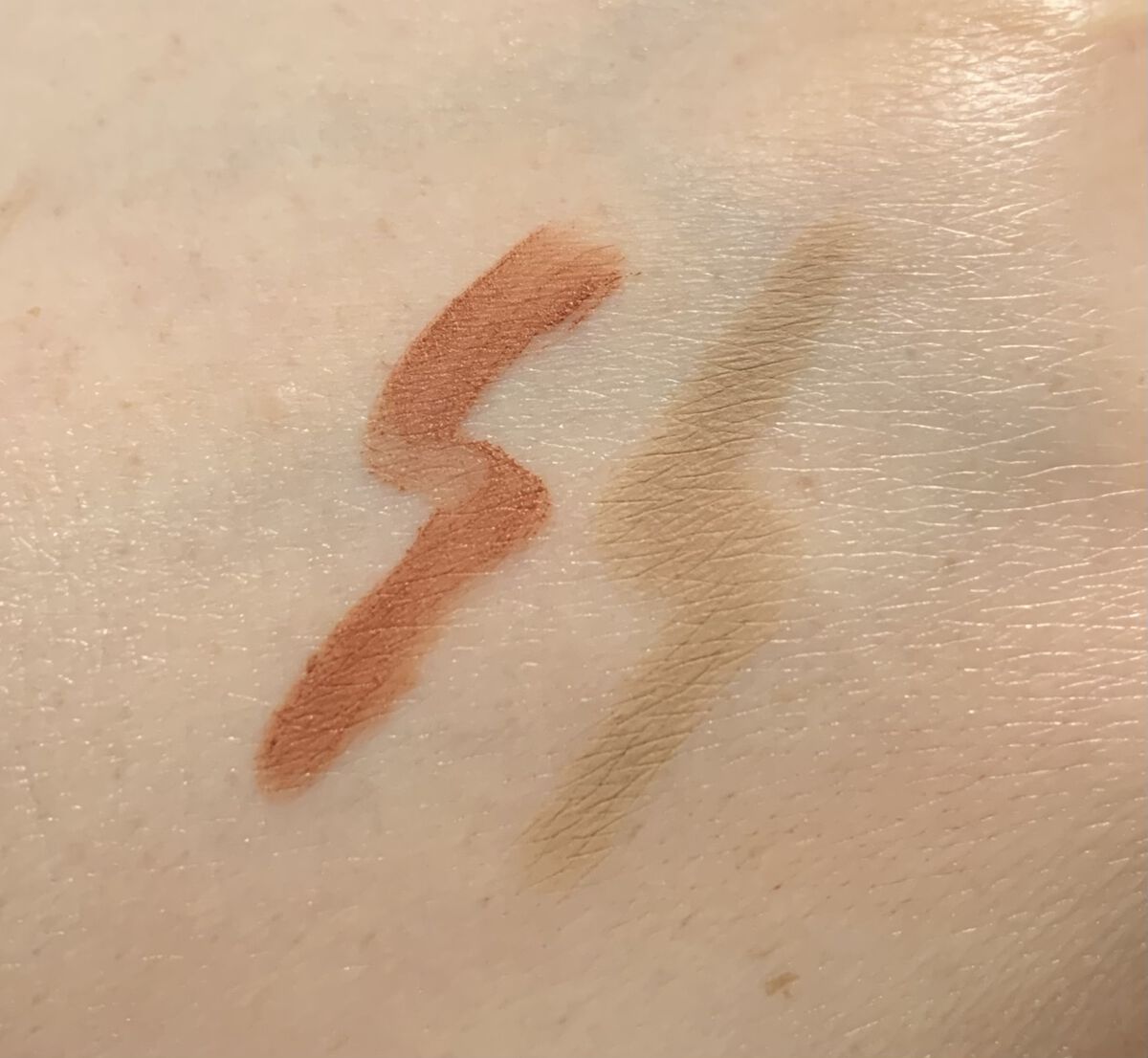  ムースティントリップ 03 ショコラムース/リトルレディ リュクス/リップティントを使ったクチコミ（2枚目）