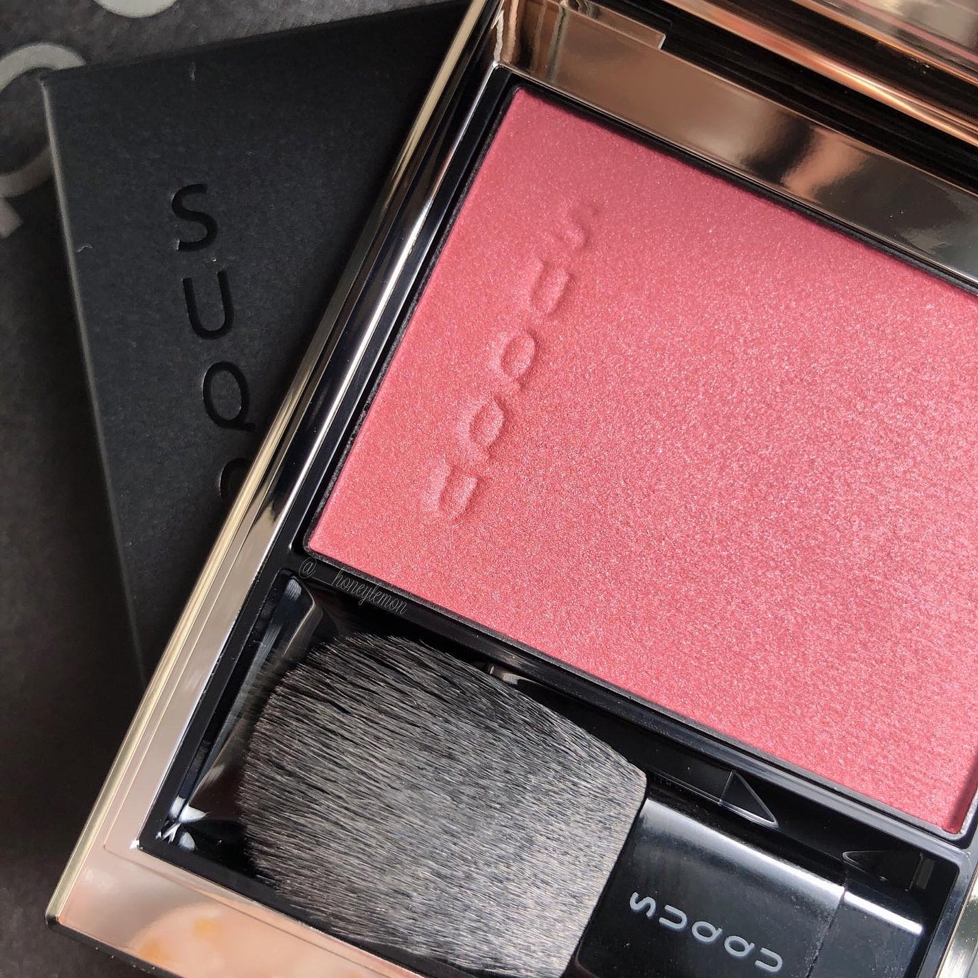 メルティング パウダー ブラッシュ/SUQQU/パウダーチークを使ったクチコミ(1枚目)