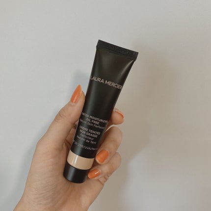 ティンティド モイスチャライザー ブラーリング トラベルサイズ 0N1/ローラ メルシエ/クリーム・エマルジョンファンデーションの画像