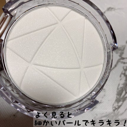 毛穴レスパウダー/CEZANNE/プレストパウダーを使ったクチコミ(3枚目)