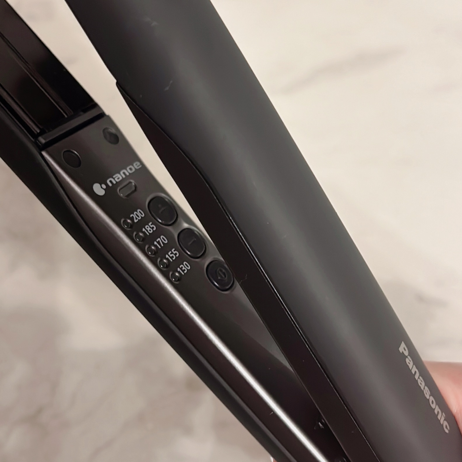 ストレートアイロン ナノケア EH-HS0J /Panasonic/ストレートアイロンを使ったクチコミ（2枚目）