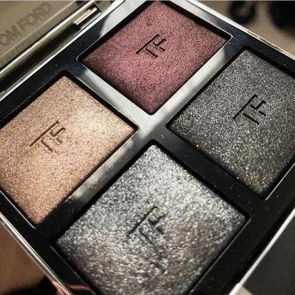 アイ カラー クォード エクストリーム/TOM FORD BEAUTY/アイシャドウパレットを使ったクチコミ(3枚目)