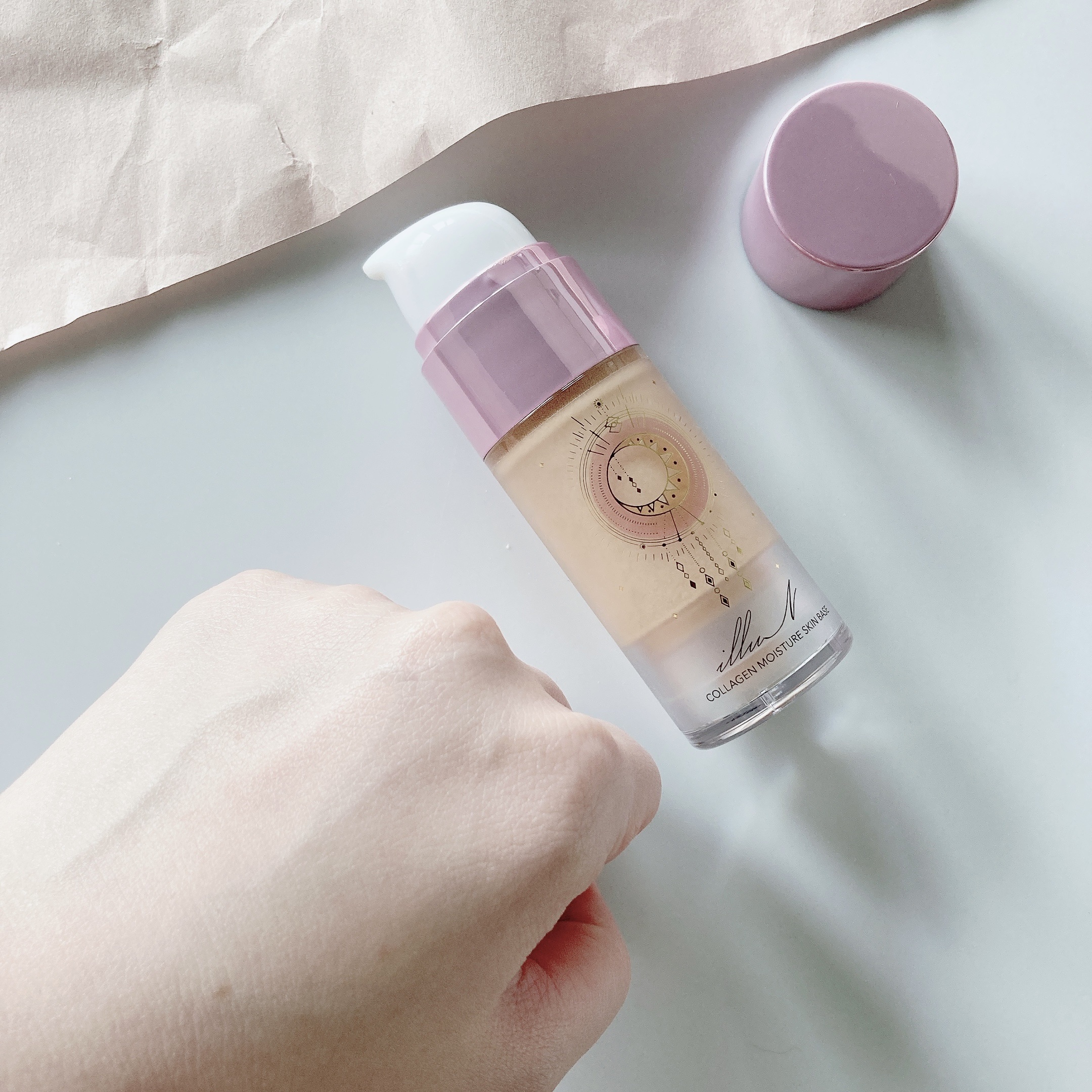 コラーゲンモイスチャースキンベース/illuN/化粧下地を使ったクチコミ（3枚目）