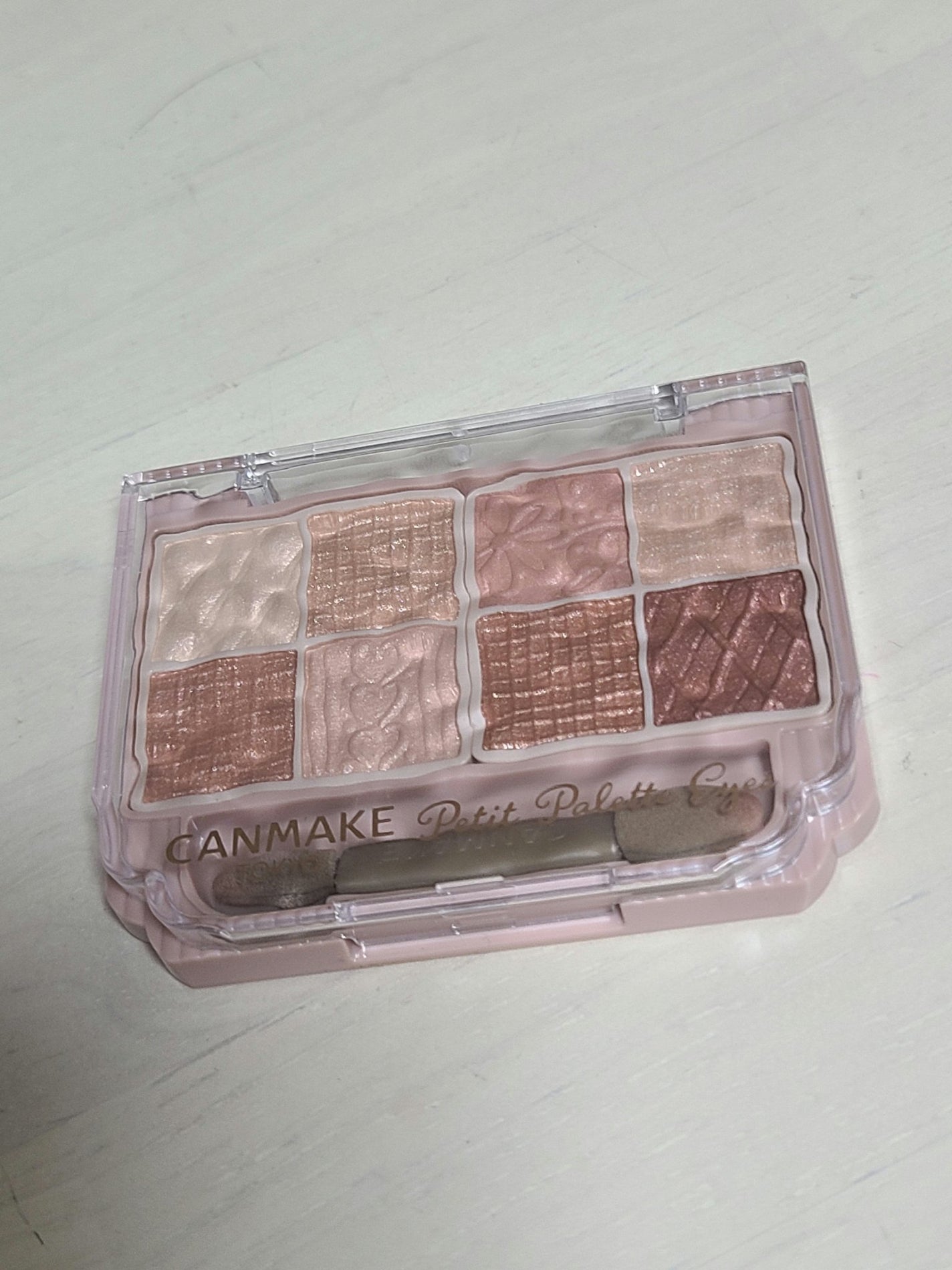 プティパレットアイズ/キャンメイク/パウダーアイシャドウを使ったクチコミ(1枚目)