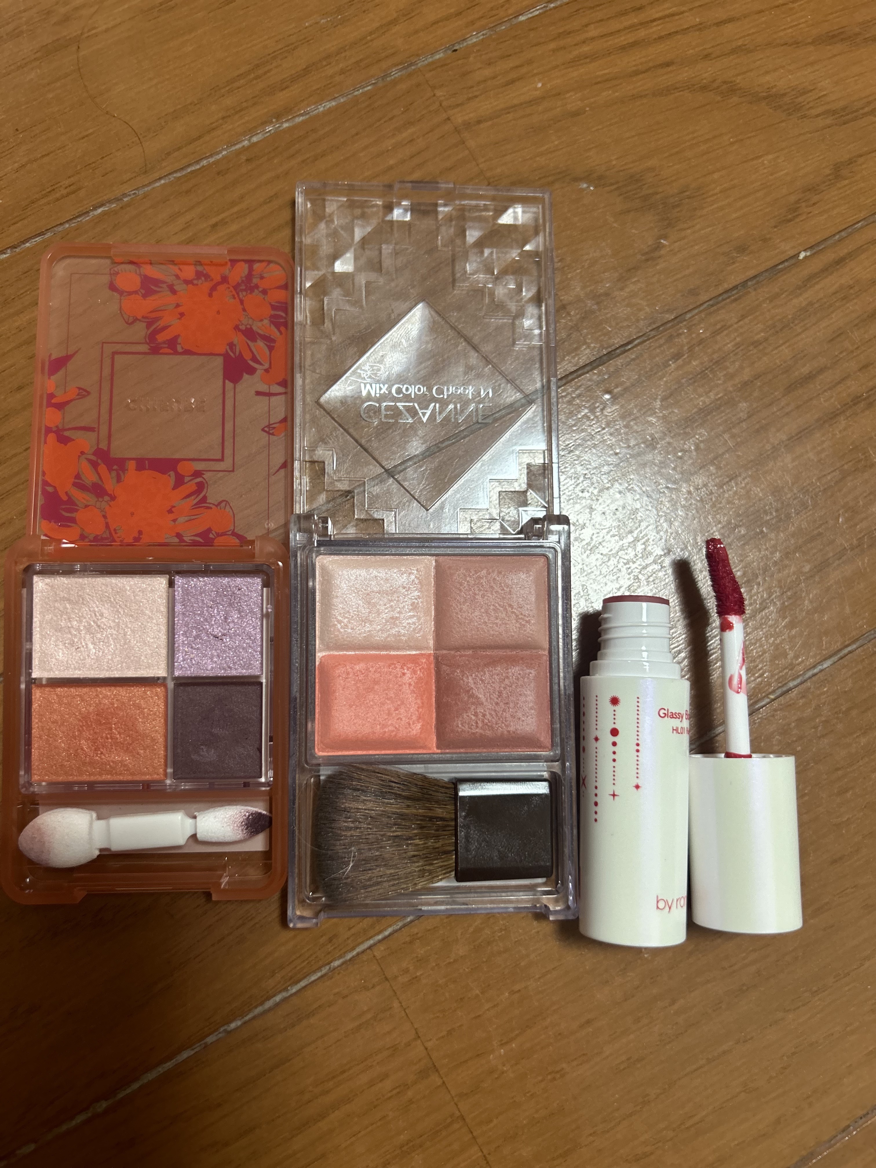 ミックスカラーチークN/CEZANNE/パウダーチークを使ったクチコミ（1枚目）