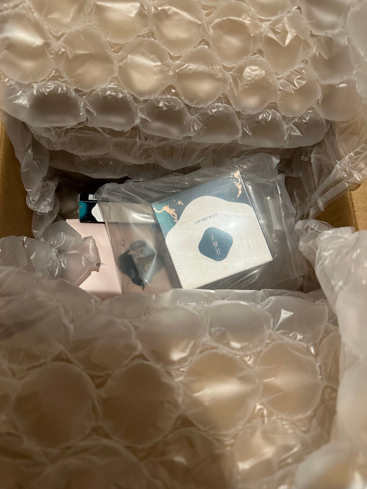 双花彫刻 ハイライト/花西子/パウダーハイライトを使ったクチコミ(3枚目)