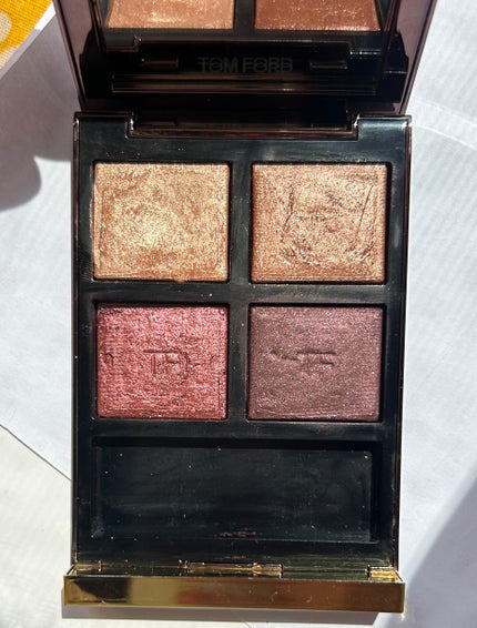 アイ カラー クォード 4A ハネムーン/TOM FORD BEAUTY/アイシャドウパレットを使ったクチコミ(1枚目)