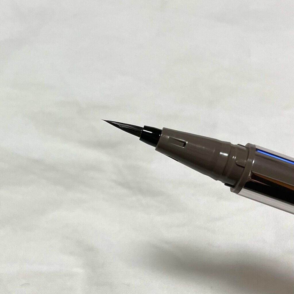 リキッドアイライナーR4/ラブ・ライナー/リキッドアイライナーを使ったクチコミ(2枚目)