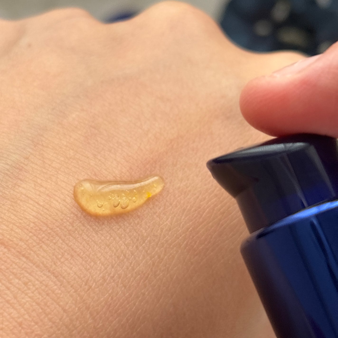 イモーテル オーバーナイトリセットセラム/L'OCCITANE/美容液を使ったクチコミ(6枚目)