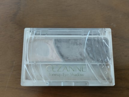 トーンアップアイシャドウ/CEZANNE/アイシャドウパレットを使ったクチコミ(2枚目)