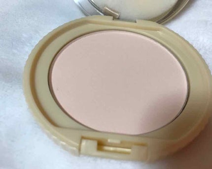【旧品】マシュマロフィニッシュパウダー/キャンメイク/プレストパウダーを使ったクチコミ(2枚目)