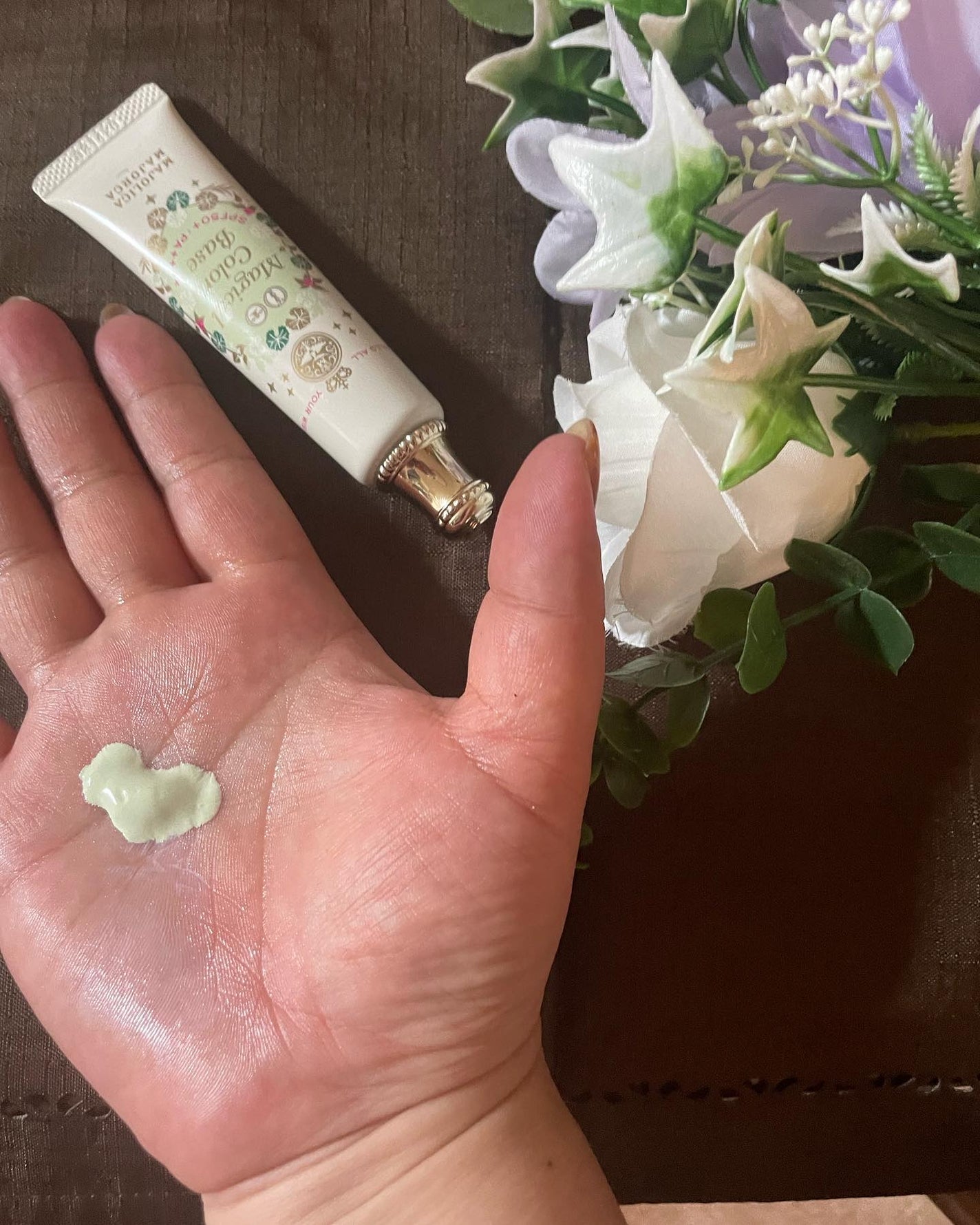 ぱすかる on LIPS 「マジョリカマジョルカマジカルカラーベース《色付き日中用美容液・..」(2枚目)