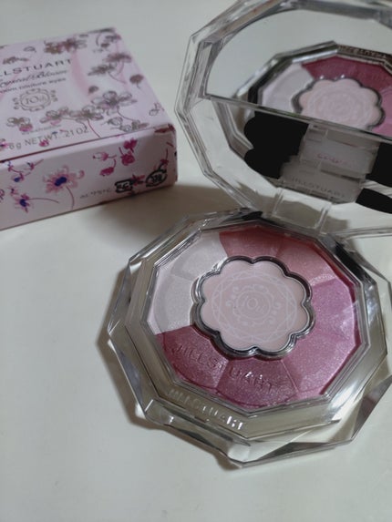 ジルスチュアート クリスタルブルーム ブルームクチュール アイズ/JILL STUART/アイシャドウパレットを使ったクチコミ(1枚目)