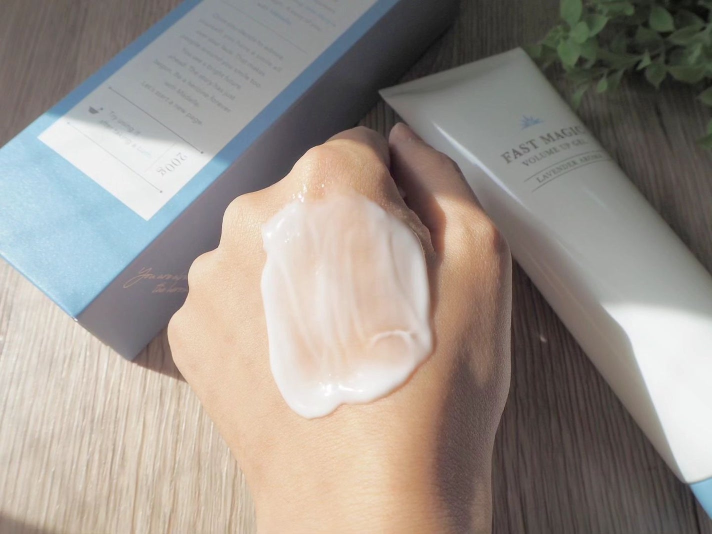 ファストマジック ボリュームアップジェル/médelle/バスト・ヒップケアを使ったクチコミ(4枚目)