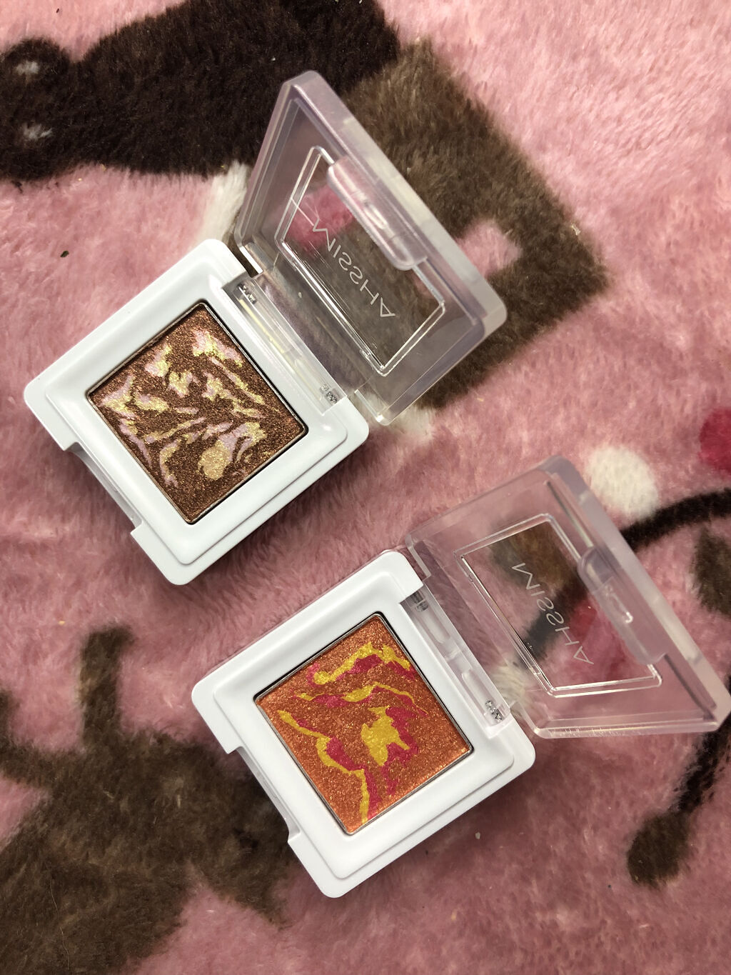 グリッタープリズム シャドウ マーブル/MISSHA/単色アイシャドウを使ったクチコミ（2枚目）