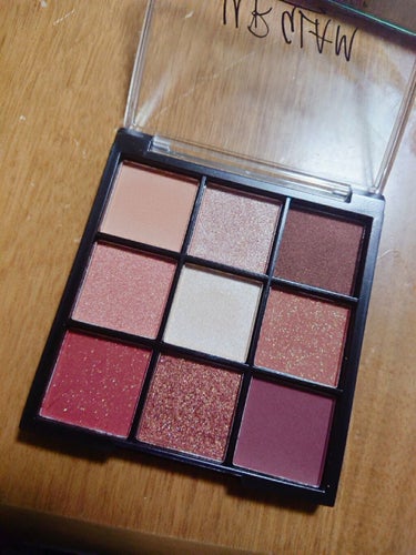 UR GLAM　BLOOMING EYE COLOR PALETTE/U R GLAM/アイシャドウパレットを使ったクチコミ（2枚目）