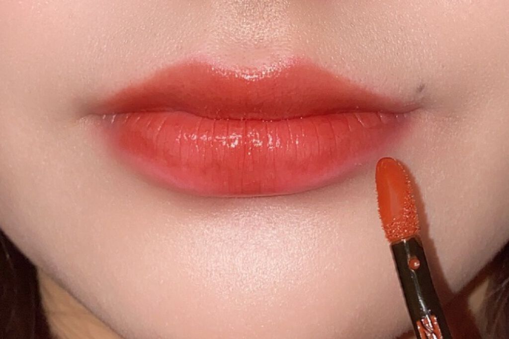 センシュアルフレッシュヌードティント/HERA/リップグロスを使ったクチコミ(2枚目)