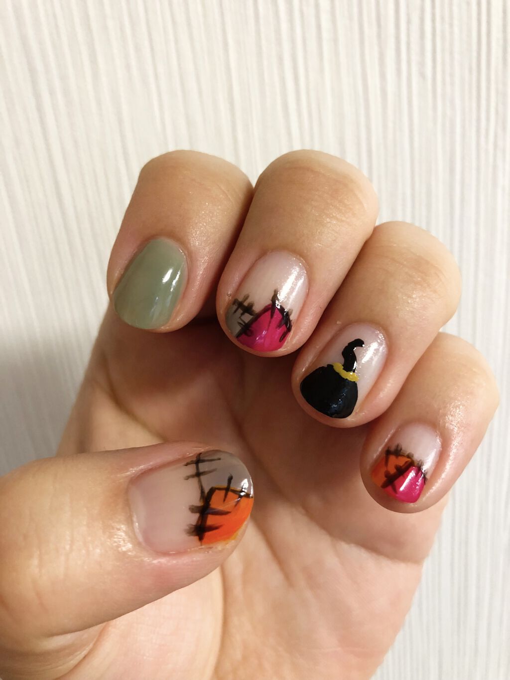 カラフルネイルズ キャンメイクを使った口コミ ハロウィンネイル シンプルネイル つぎは By 桶屋 アトピー肌 30代前半 Lips