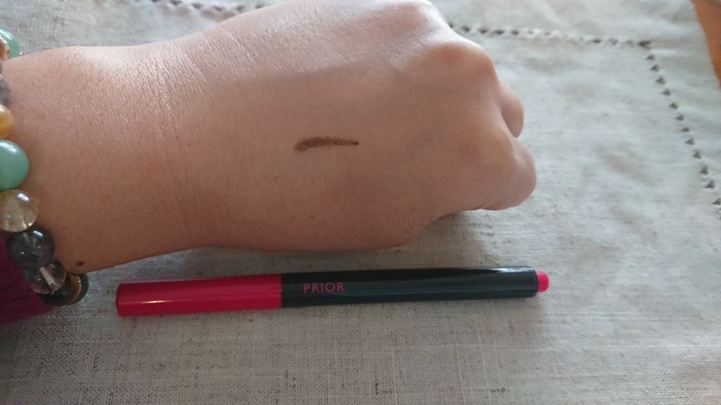 プリオール 美眉ペンのクチコミ「プリオール美眉ペンのグレーブラウンを使用しています。

夏、暑い職場で働く私にとっては手離せな.....」（2枚目）