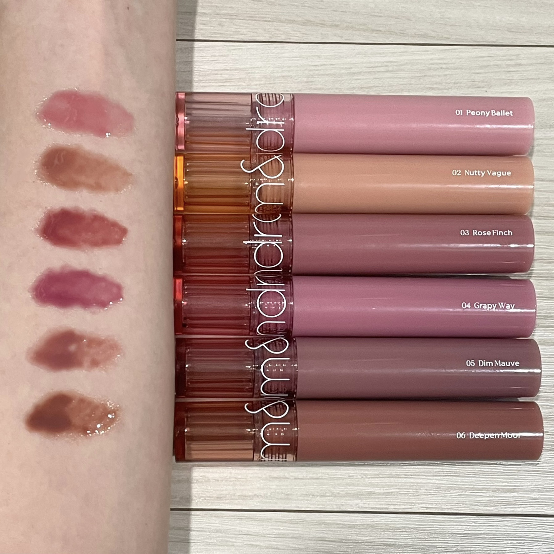 グラスティングカラーグロス/rom&nd/リップグロスを使ったクチコミ（3枚目）