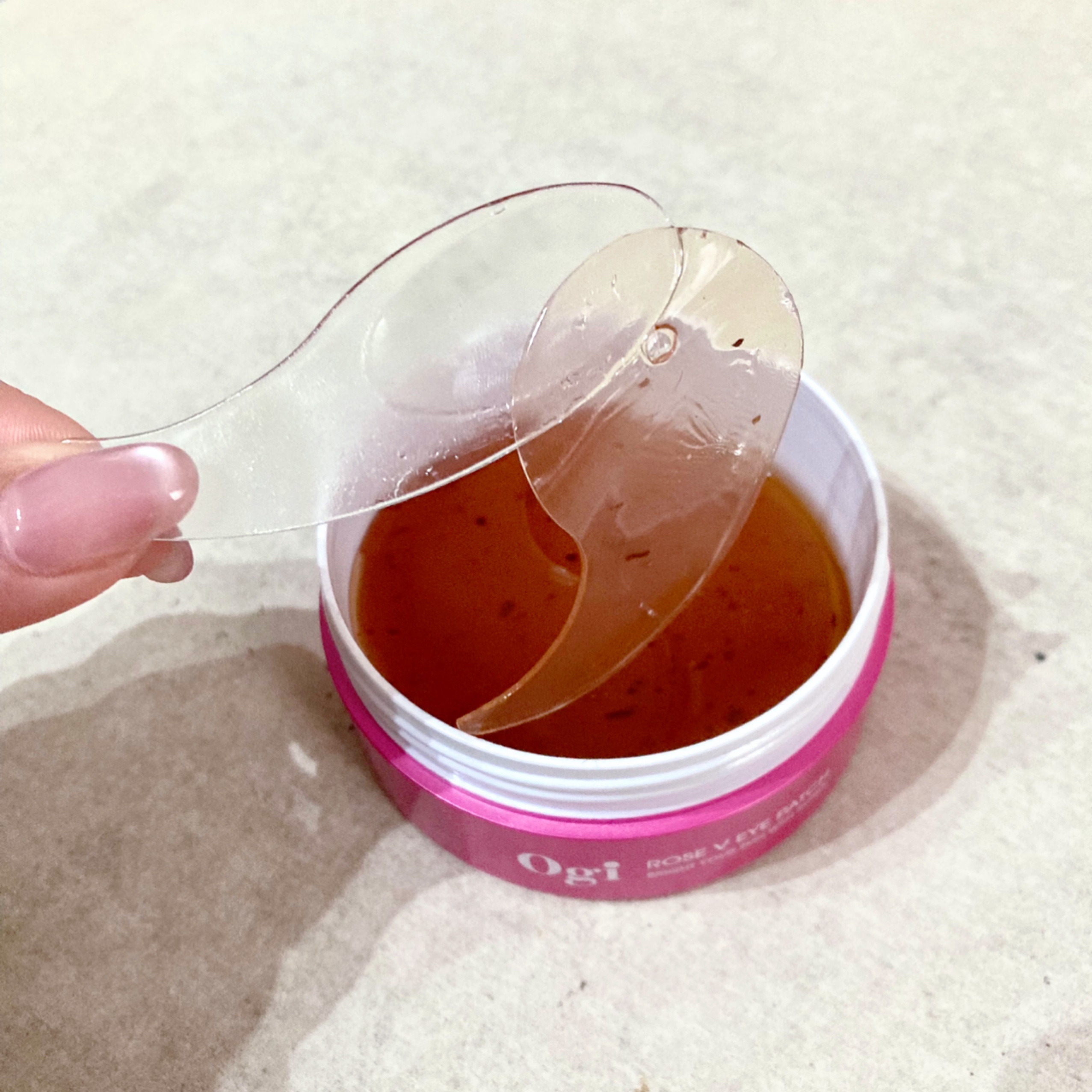 ローズVアイパッチ/Ogi/シートマスク・パックを使ったクチコミ（3枚目）