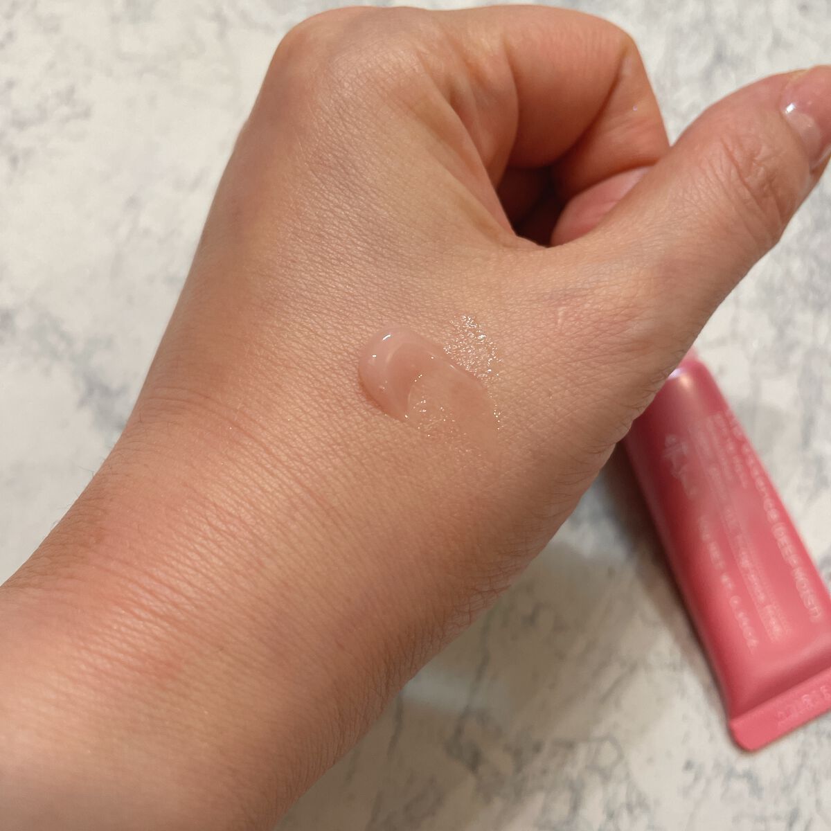 リップエッセンス(ディープモイスト) a/ettusais/リップケアを使ったクチコミ(2枚目)