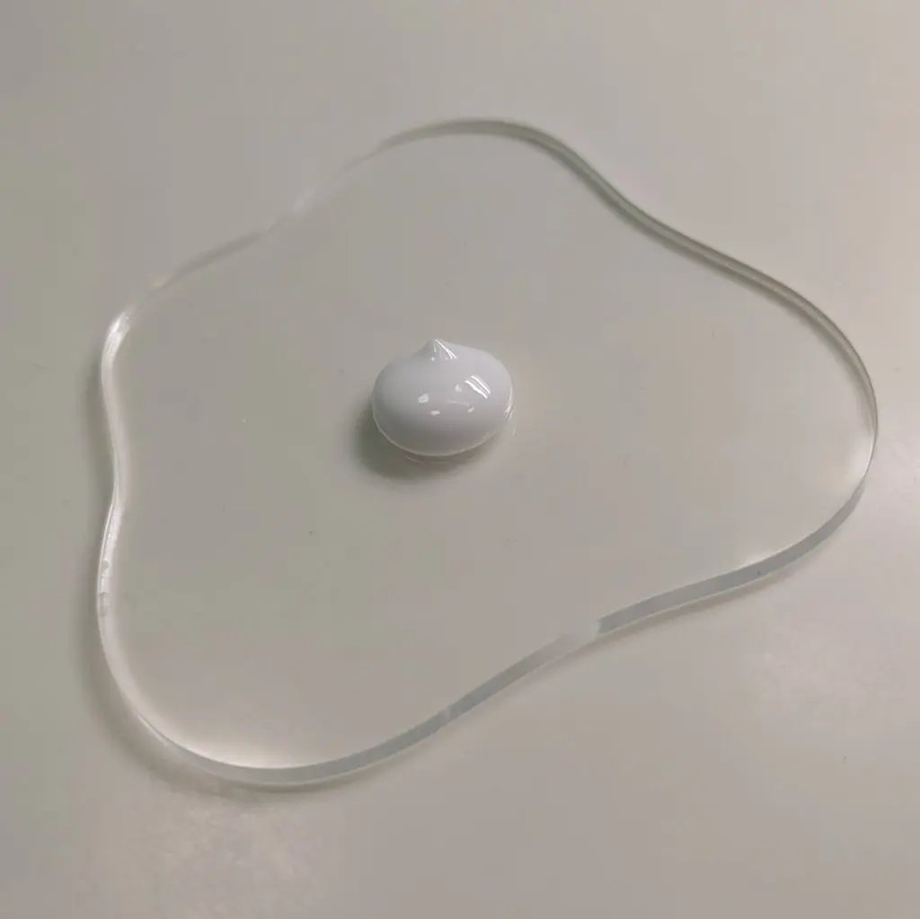 パフュームヘアエッセンス ペアー&フリージア/BEAUSTA/ヘアワックス・クリームを使ったクチコミ（3枚目）