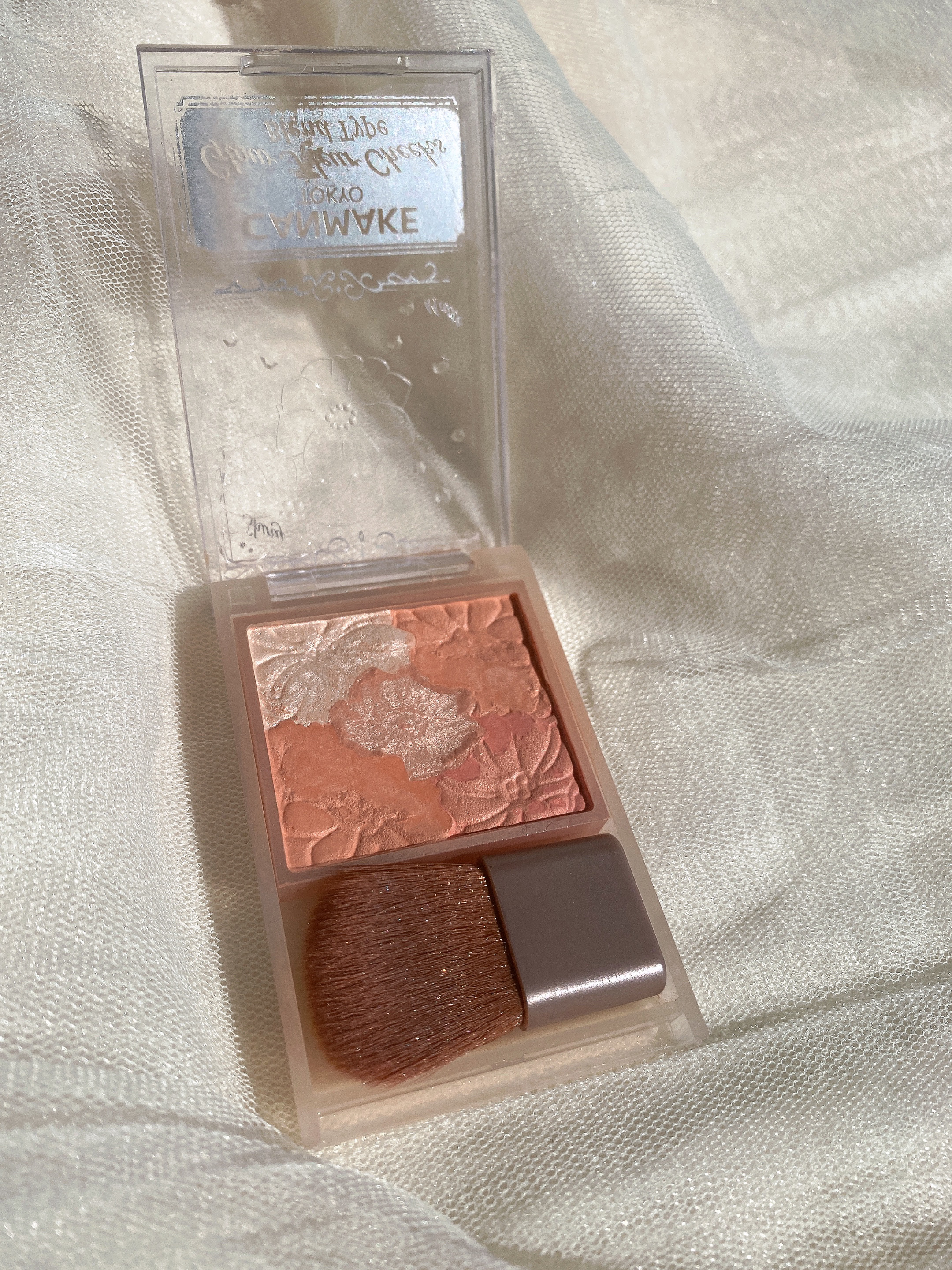 グロウフルールチークス（ブレンドタイプ）/キャンメイク/パウダーチークを使ったクチコミ（2枚目）