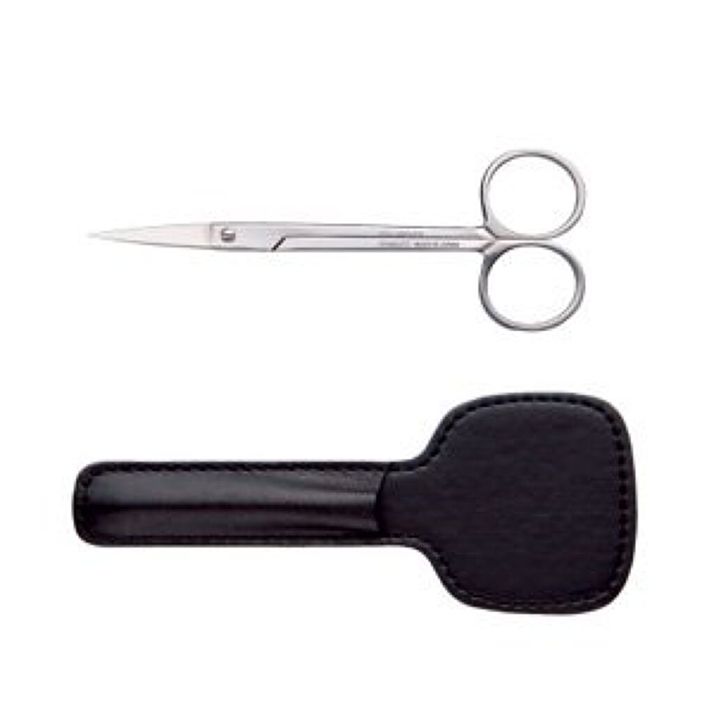 shu uemura カッター