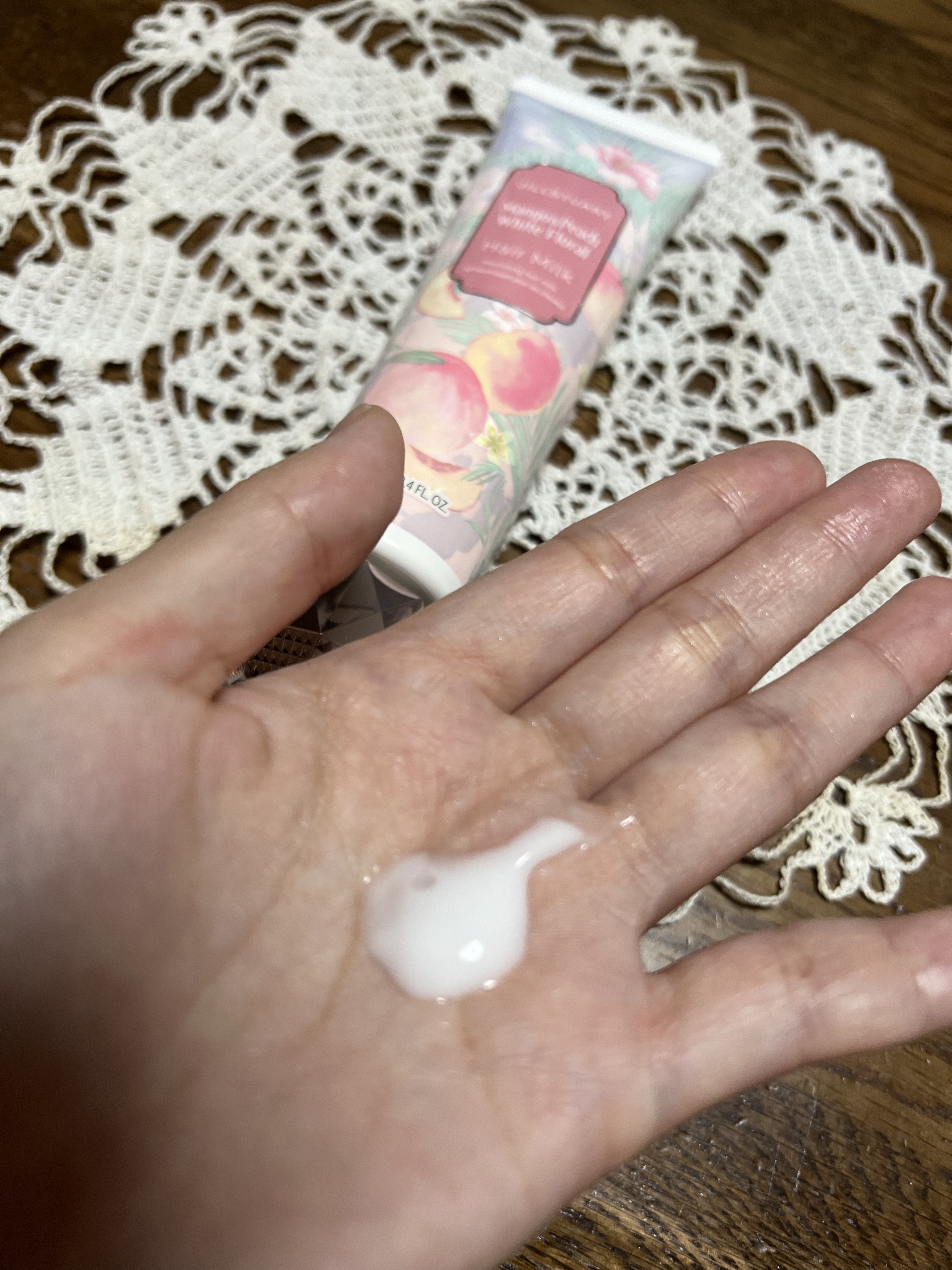 ジルスチュアート ヘアミルク マンゴー&ピーチ ホワイトフローラル/JILL STUART/ヘアミルクを使ったクチコミ（2枚目）