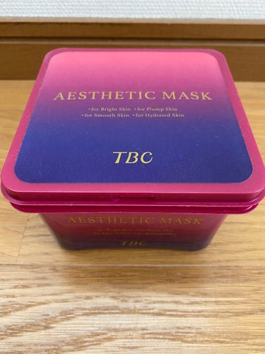TBC エステティックマスクTBC エステティックマスク

コストコで購入💥💥💥
2箱📦セットで¥2500ぐらい
柑橘系の香りで、マスクした翌日は
お肌の感じすごくいい🎉🌈