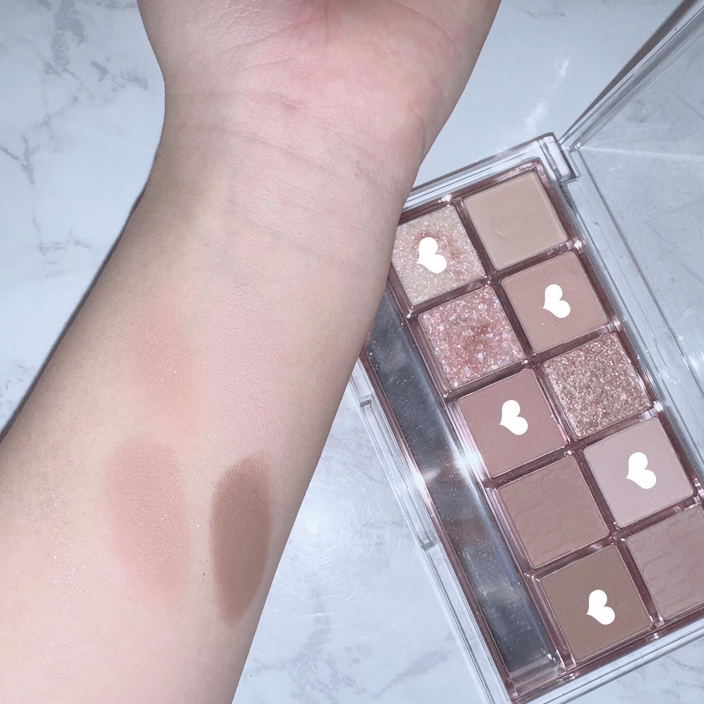 ディオールスキン ルージュ ブラッシュ 621 スプレンディッド ローズ サテン（クリスマス コレクション 2023 数量限定品）/Dior/パウダーチークを使ったクチコミ（2枚目）