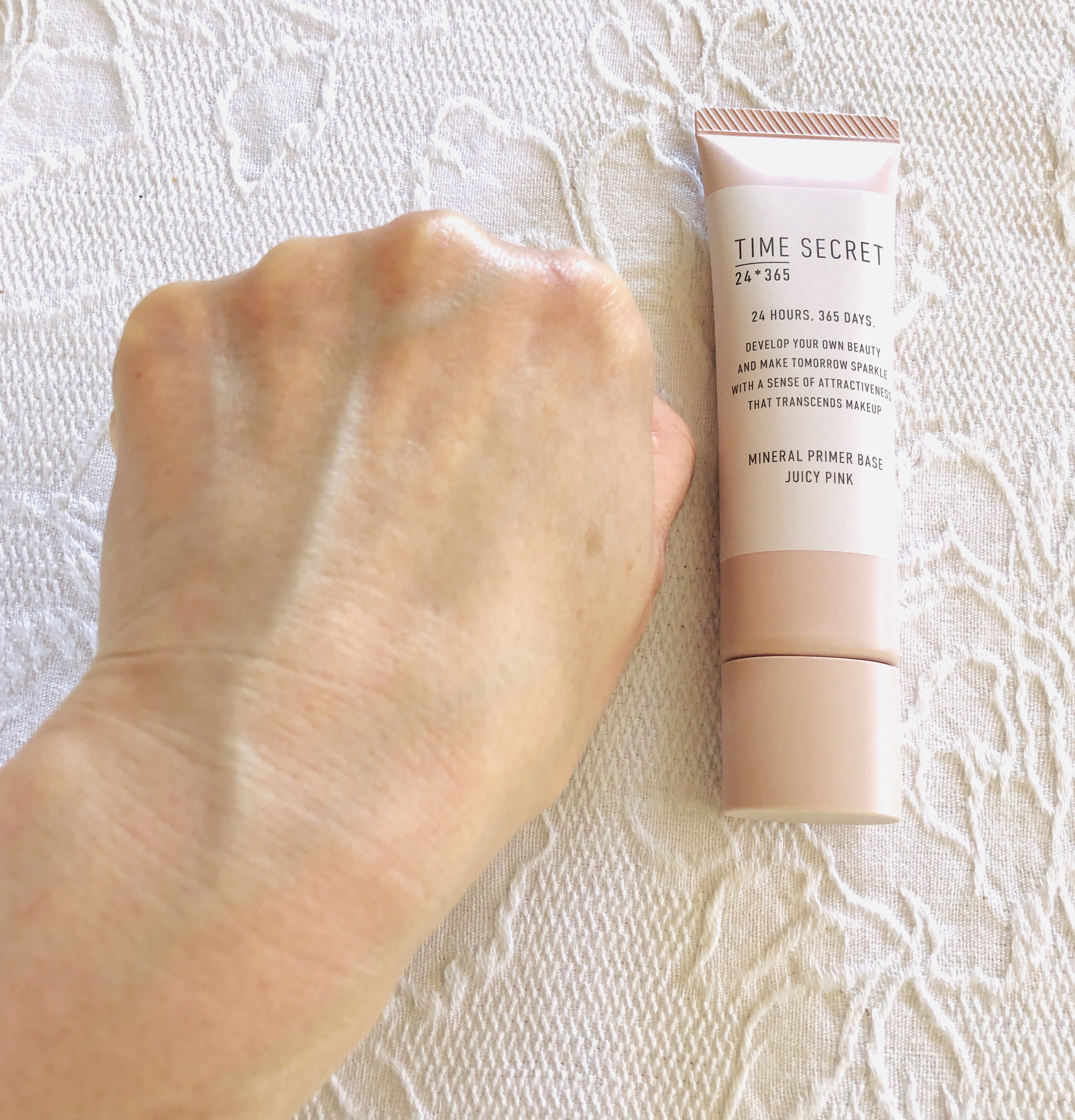 ミネラル 薬用プライマーベース ピンク/TIME SECRET/化粧下地を使ったクチコミ（3枚目）