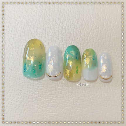 カラフルネイルズ/キャンメイク/マニキュアを使ったクチコミ(4枚目)