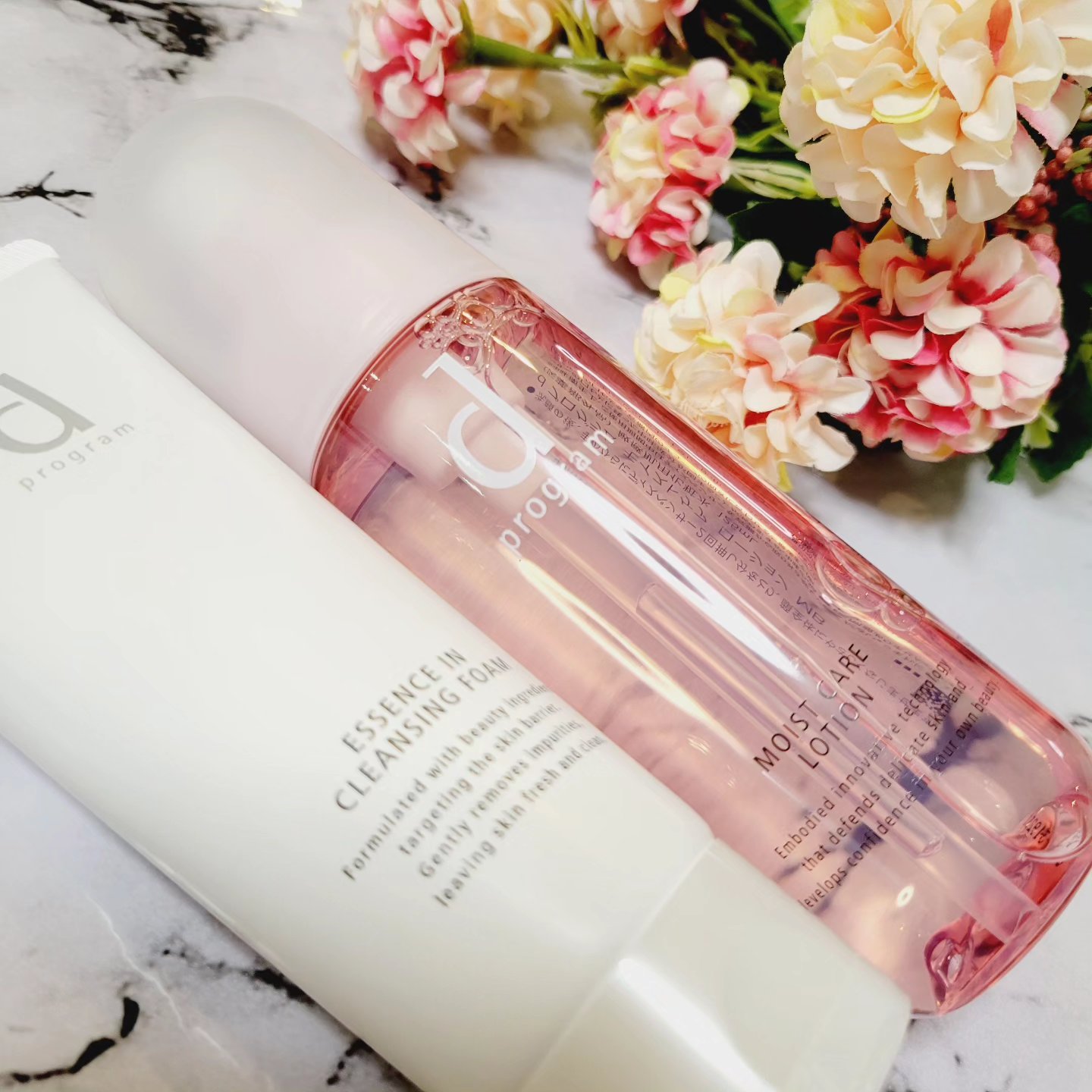 アットコスメ様より、2品いただきました。ありがとうございます。いつも使っているものです。安心して使えます😊

o,+:｡☆.*・+｡❁*。o,+:｡☆.*・+｡

🌸dプロ敏感肌用化粧水
ピンクのカラーが可愛い♡♡
しっとりしていて、か