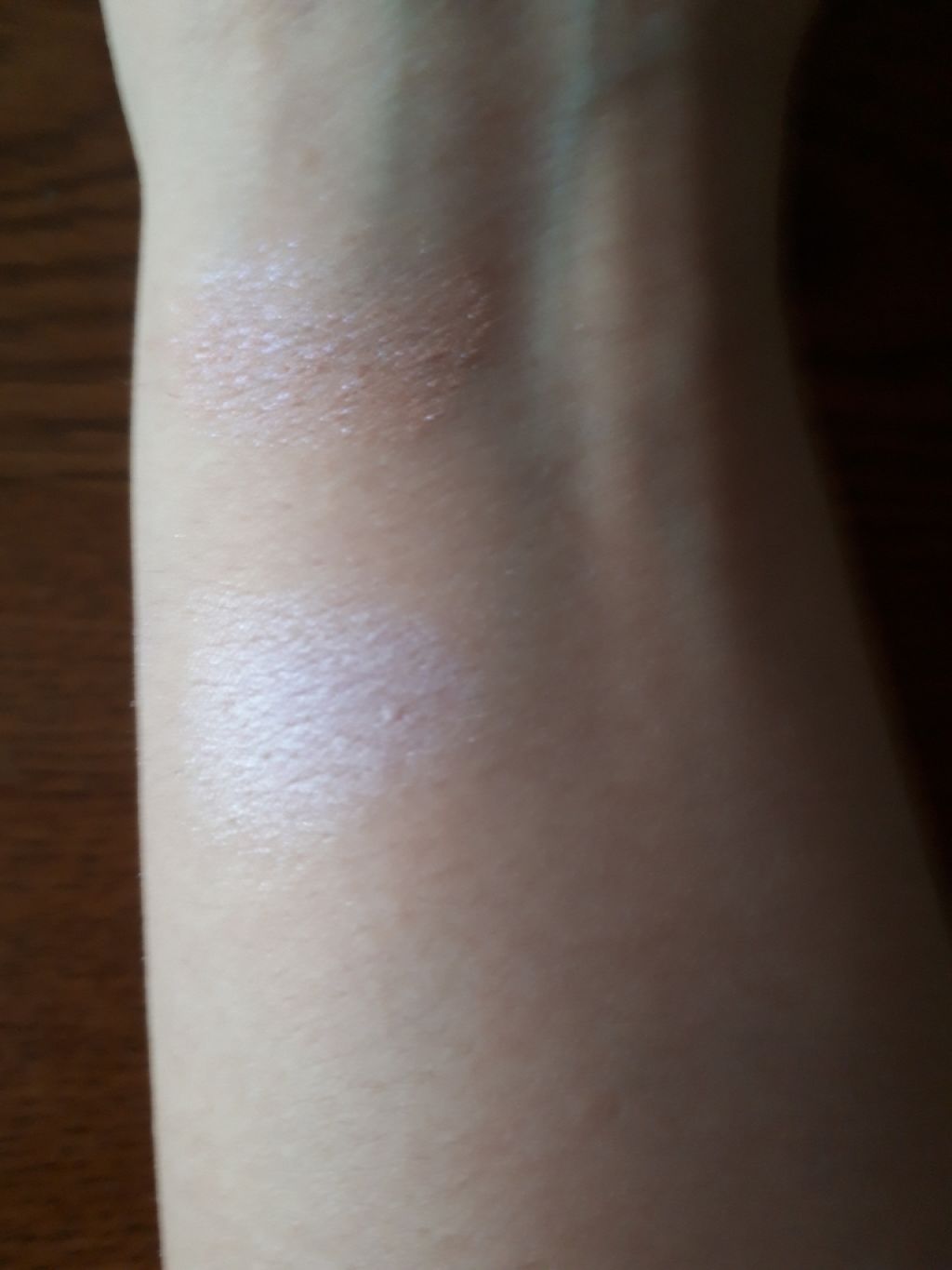 シマリングオーロラアイズ/キャンメイク/単色アイシャドウを使ったクチコミ（3枚目）