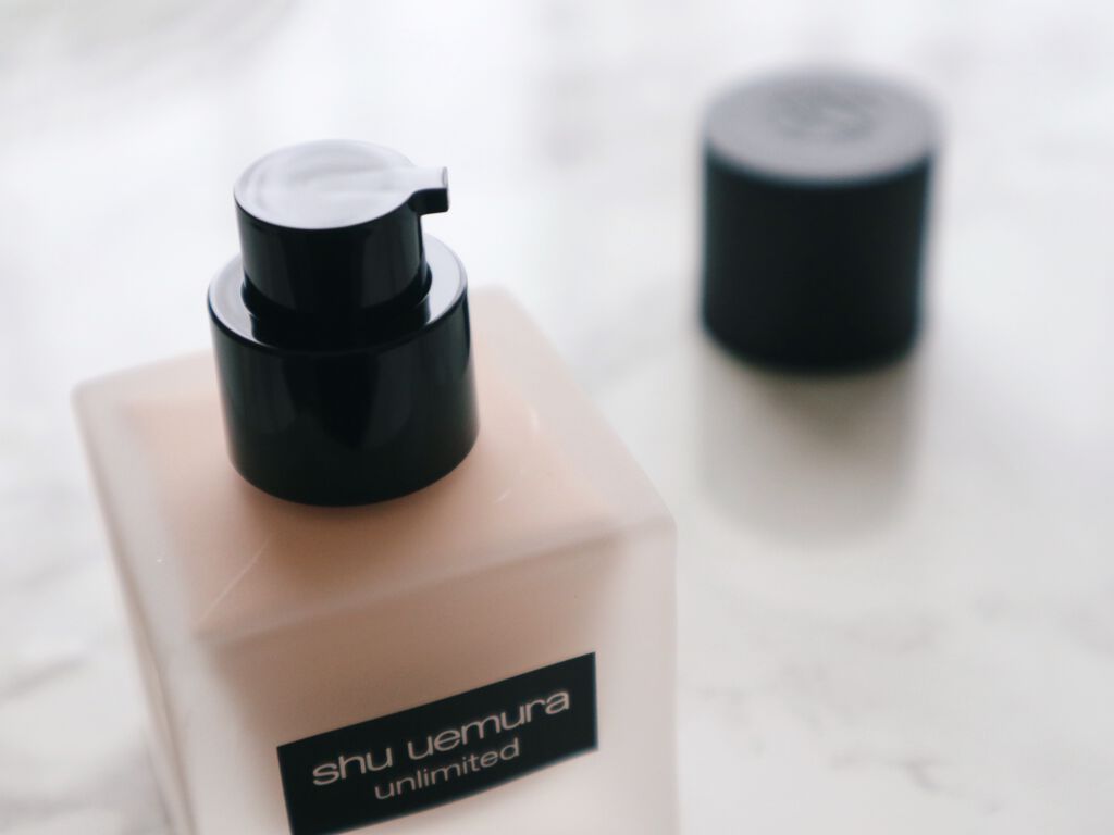 (旧)アンリミテッド ラスティング フルイド/shu uemura/リキッドファンデーションを使ったクチコミ(2枚目)