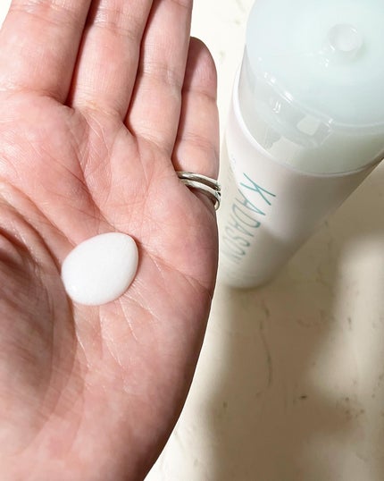 comaki on LIPS 「カダソンのスカルプシャンプーとトリートメントをお試ししました。..」(3枚目)