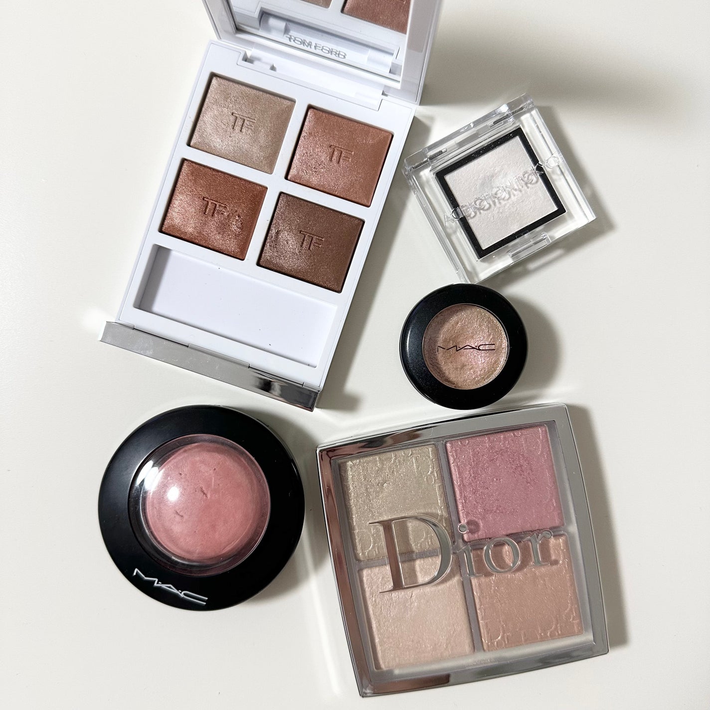 ダズルシャドウ/M・A・C/単色アイシャドウを使ったクチコミ(5枚目)