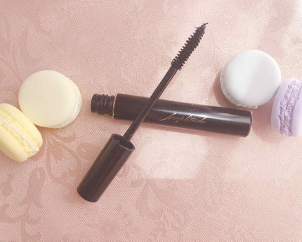 Amplitude エクストラロング マスカラのクチコミ「
わたしが普段使っているマスカラ。
クリニークの方が最近は頻度が高いのですが(*>O<)w
.....」(1枚目)