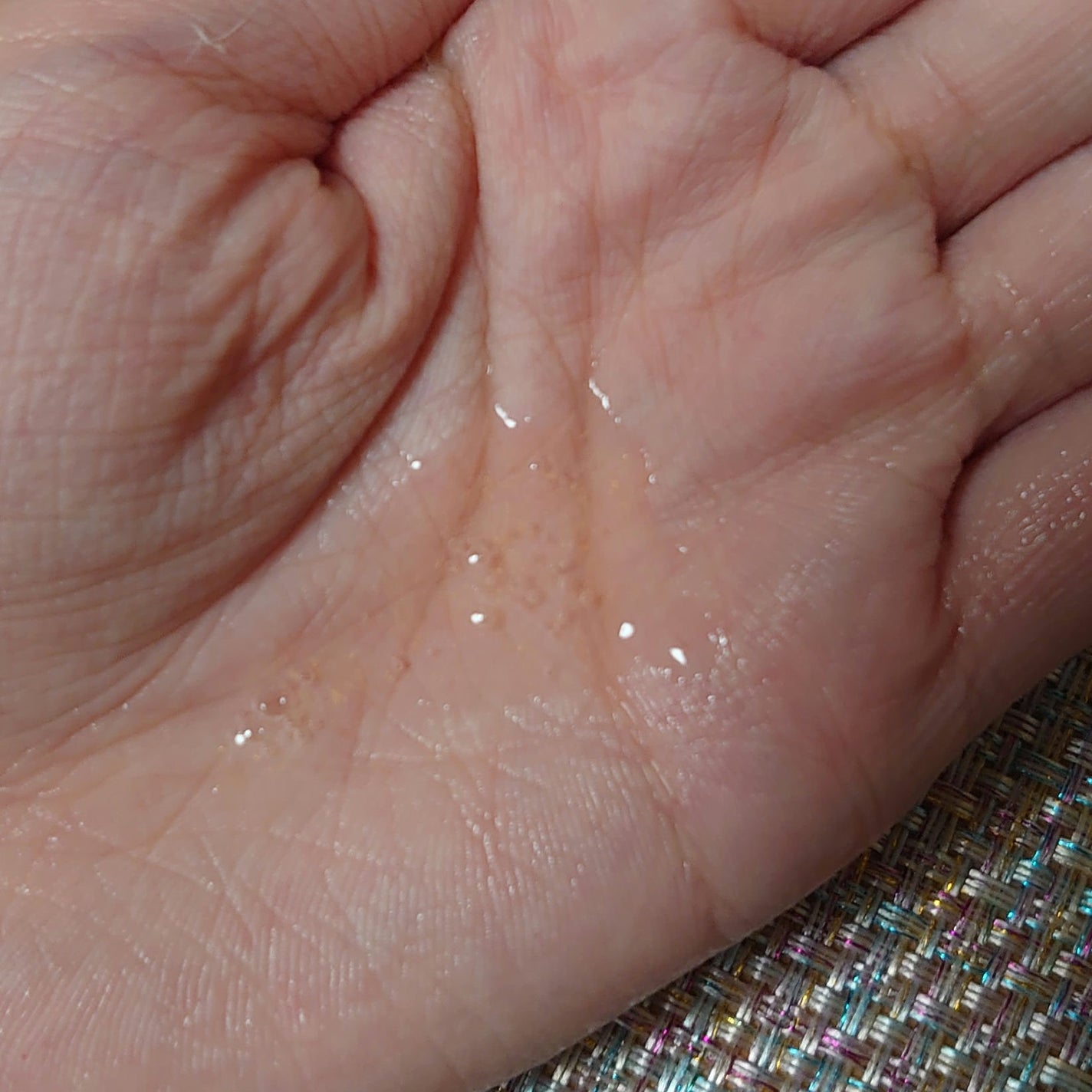 シューマジショットゴールド糸リフティングアンプル/MEDITHERAPY/美容液を使ったクチコミ(3枚目)