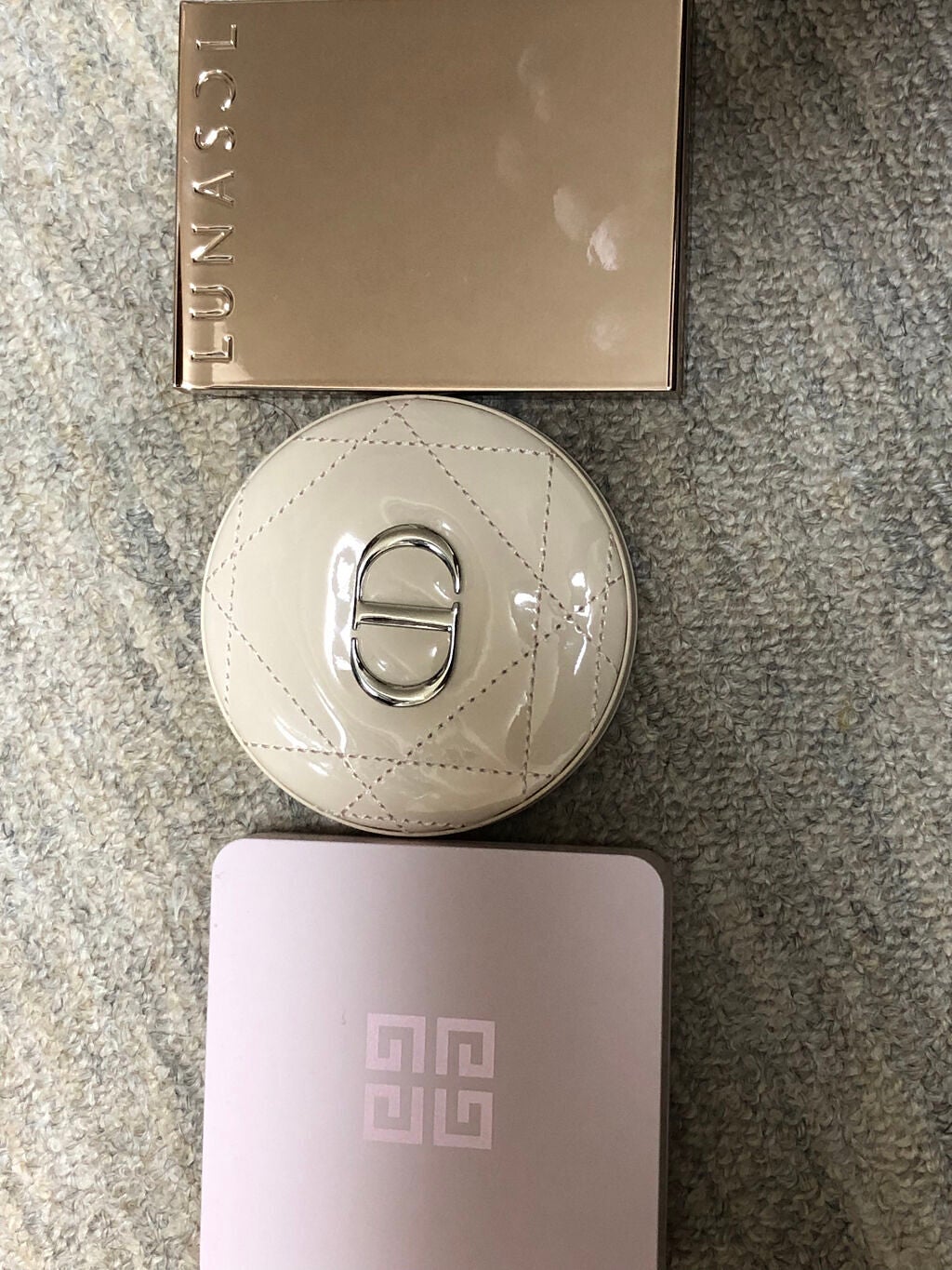 ヘアーオイル【トリートメント】/ellips/ヘアオイルを使ったクチコミ(2枚目)