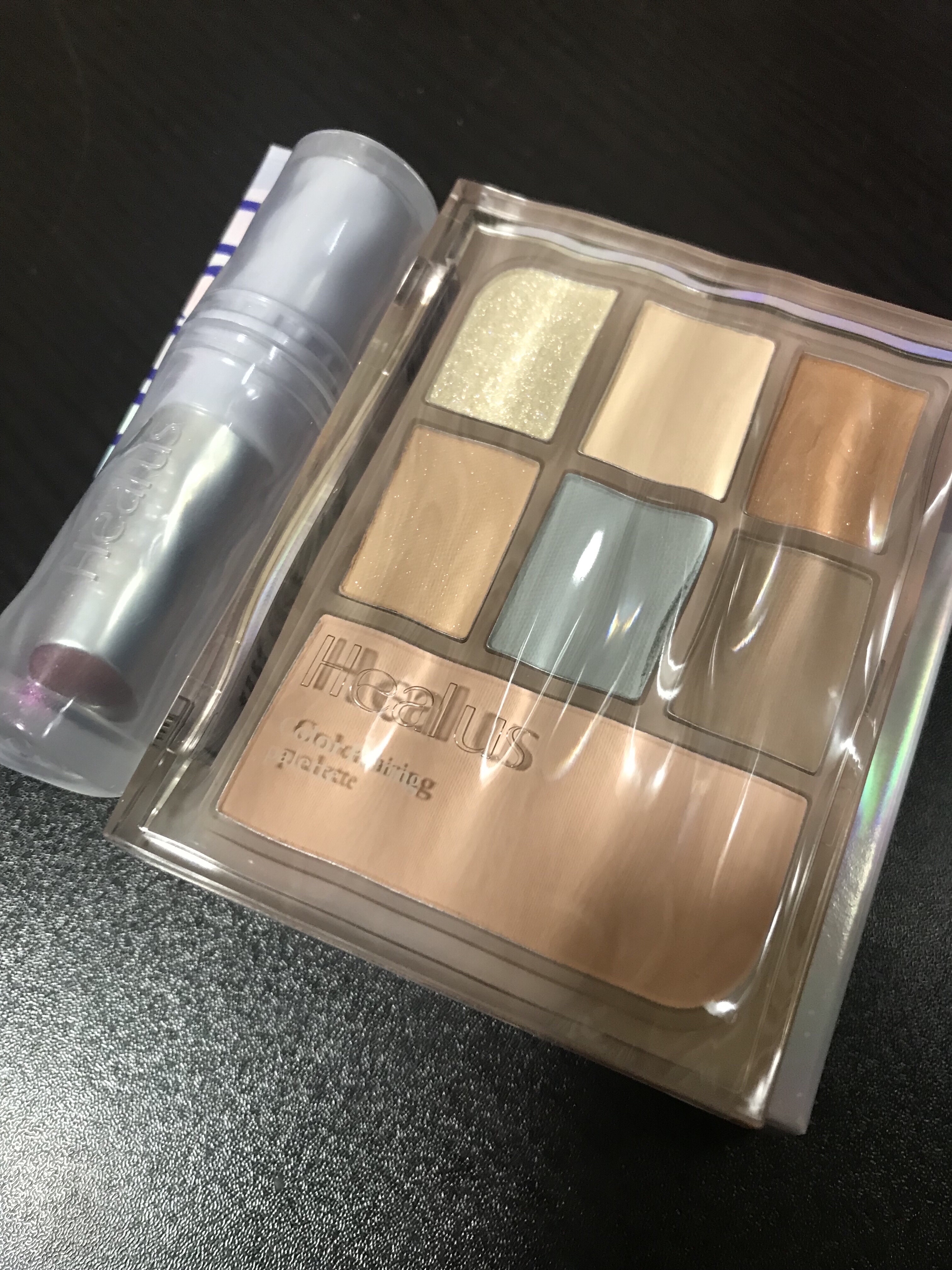 ベアリップグロー 05 コーヒーナップ(お昼寝後のリラックス)/Healus/口紅を使ったクチコミ（2枚目）