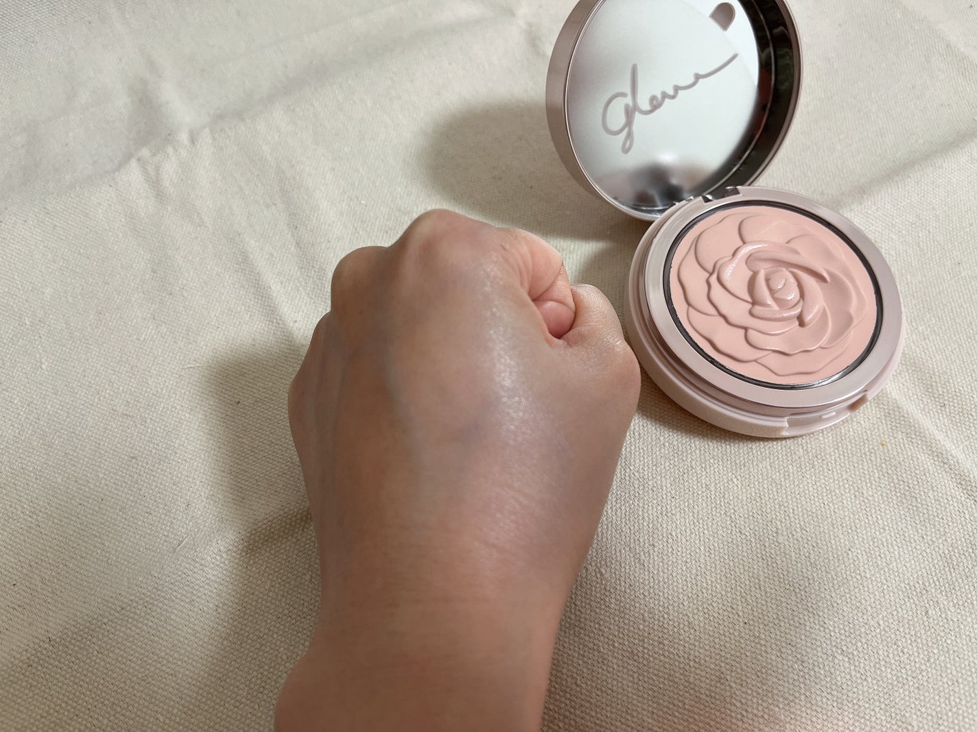 【企業限定】ミシャ グロウ トーンアップ ローズパクト(SPF50/PA++++)/MISSHA/化粧下地を使ったクチコミ(4枚目)