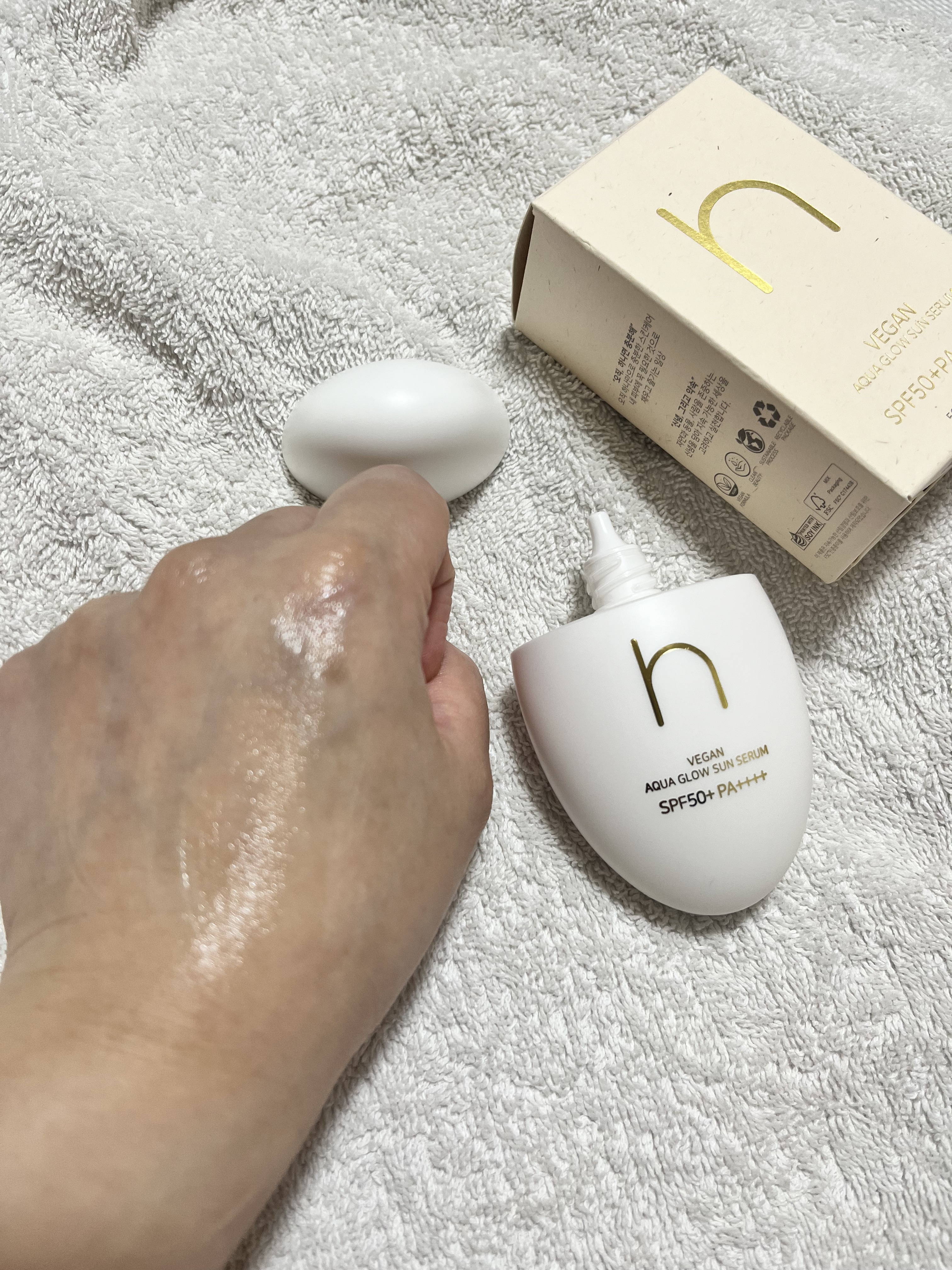ヴィーガンアクアグロウサンセラム/HAMEL/日焼け止めローションを使ったクチコミ（3枚目）