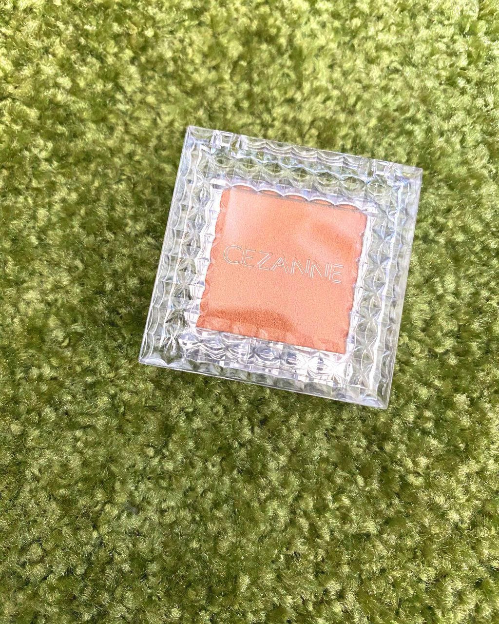 えま on LIPS 「セザンヌ 新色です✨めちゃくちゃかわいいブラウンでした〜灰リス..」(1枚目)