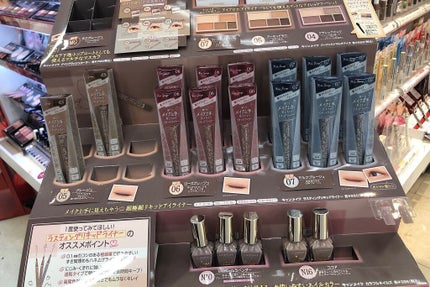 ラスティングリキッドライナー/キャンメイク/リキッドアイライナーを使ったクチコミ(1枚目)