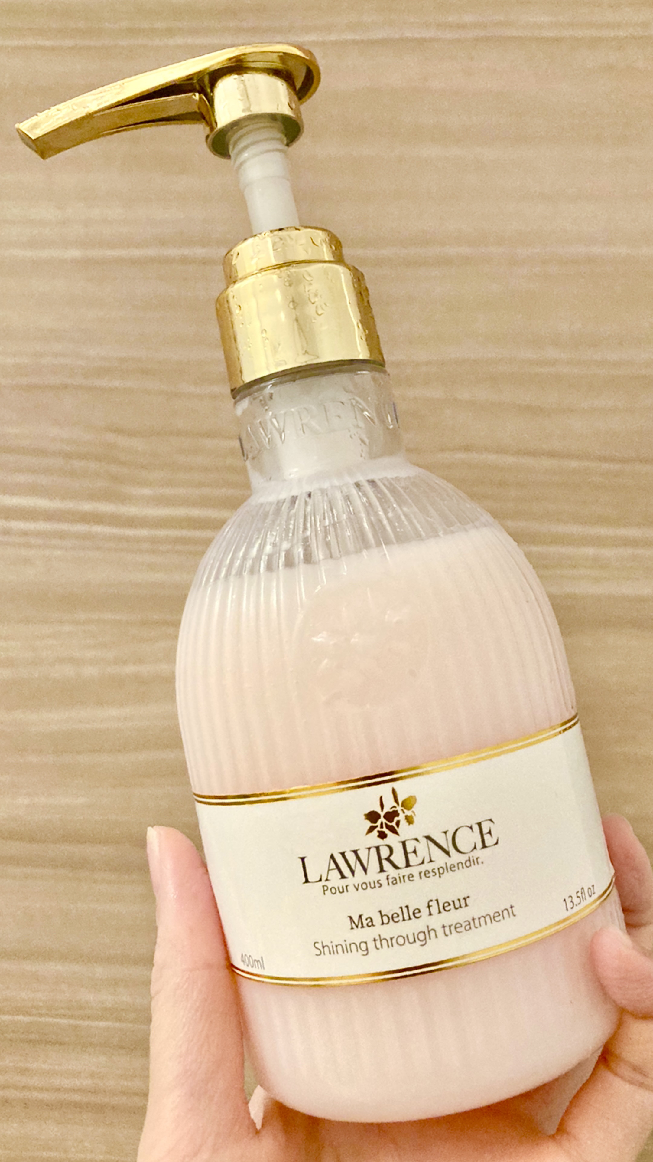 マベルフルール シャイニングスルーシャンプー／トリートメント/ロウレンス /市販シャンプーを使ったクチコミ（1枚目）