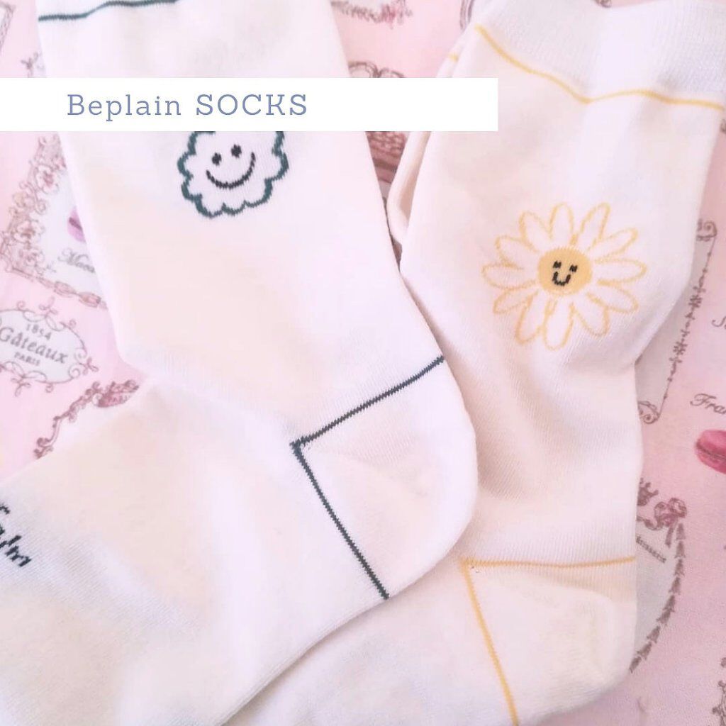 お肌にも健康にも優しい？
 話題のクリーンコスメ試して見た！
おまけ編
Beplain SOCKS
すごいデザインが可愛い♡♡靴下
シンプルなので学校に行く時や、パーカーなどに合わせて使いたいと思います！♡♡
#コットン#beplain #
