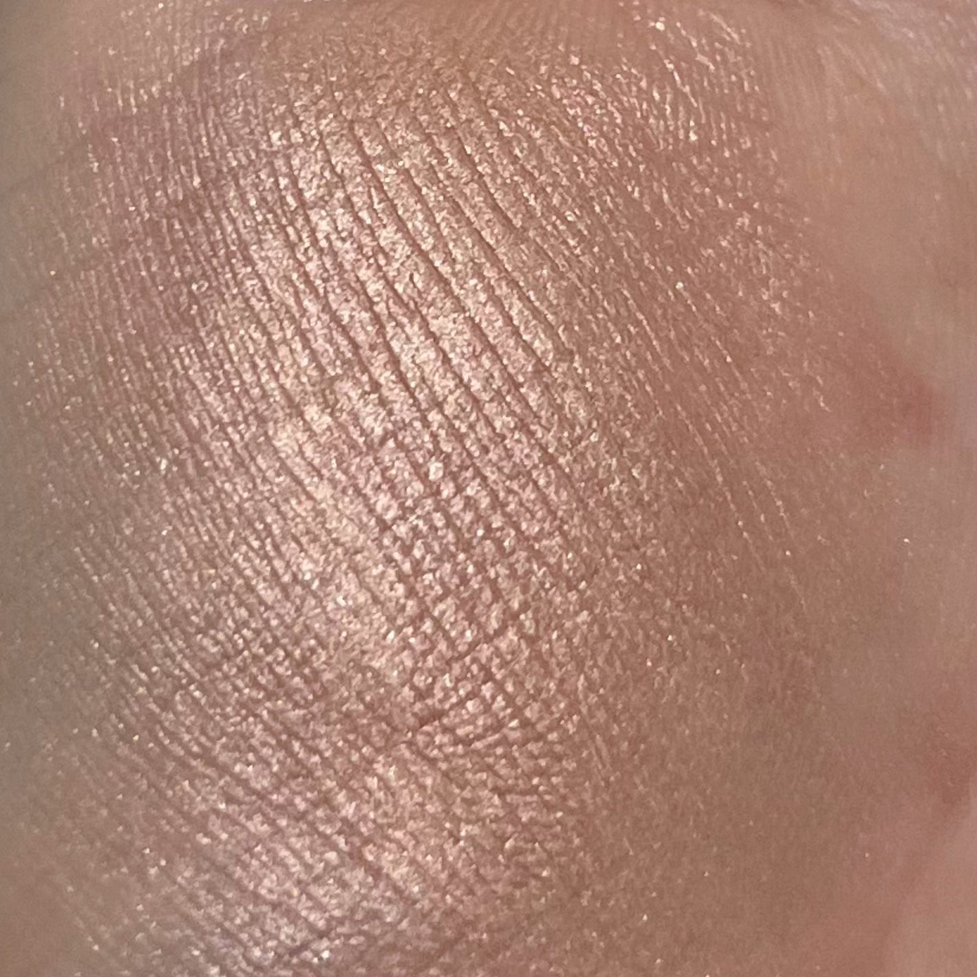 シャドーカスタマイズ/MAJOLICA MAJORCA/単色アイシャドウを使ったクチコミ(2枚目)